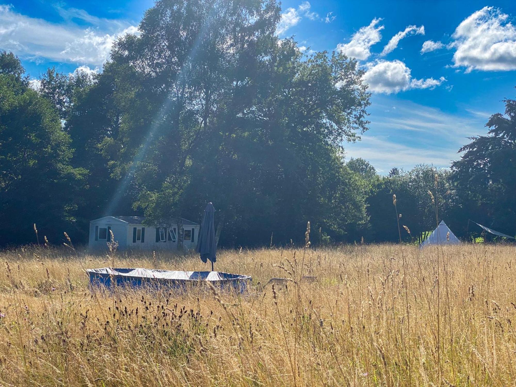 Villa Mini-Glamping En Auvergne Sainte-Christine  Exterior foto
